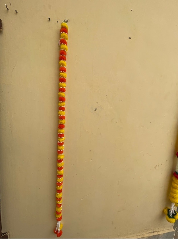 CHAKRI LADI 5-FEET