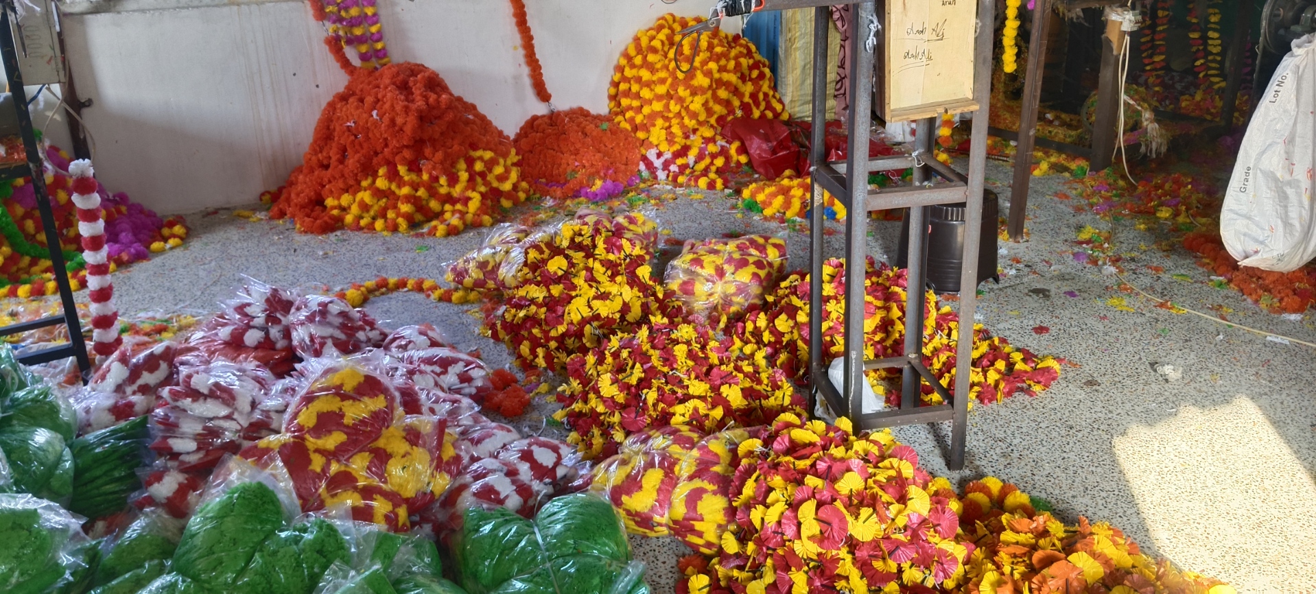 Genda Ladi making machine at Padma Enterprises